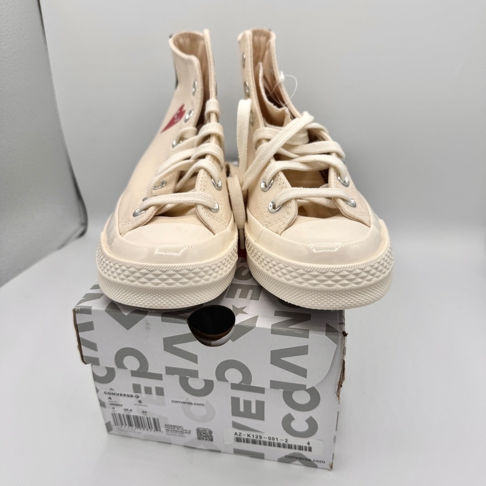 NWT Commes Des Garçons CDG Play Converse High Top Chuck 70 Heart Sneakers Cream - Picture 11 of 16